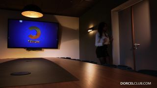 xxx video 34 Anna Polina (Episode 4: Anna, The Pleasure Of The Skin ) | fetish | fetish porn fleece fetish-1