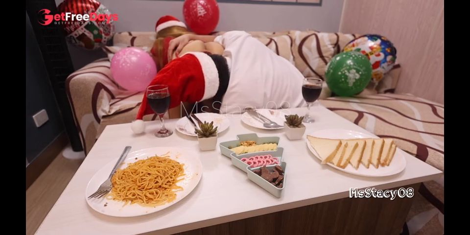 Christmas Alone with Teen Pinay Maid