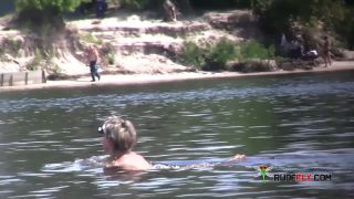 Voyeur cam  nude plage 1  2-5