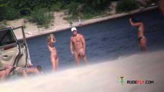 Voyeur cam  nude plage 1  2-9