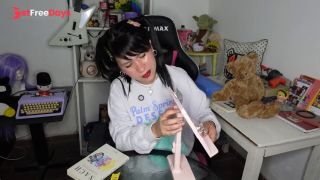 Unboxing sopresa y leemos un poema de Nach-4