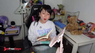 Unboxing sopresa y leemos un poema de Nach-7