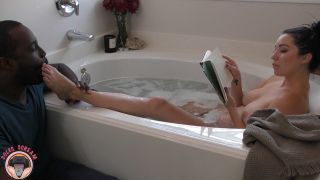 Soles Scream Experience - Paisleys Bath Time Ritual -  (FullHD 2024) New Porn-1