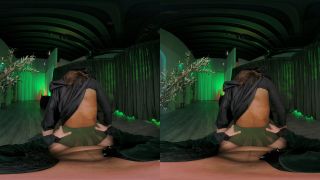 VRCosplayX Rhae Woods Wicked For Good 26-01-08 Watch Now-0