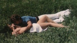Maria Rosaria Riuzzi, Ria De Simone - Sorbole... che romagnola! (1976) HD 720p - [Celebrity porn]-4