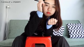 [tickle.porn] aapary - Tie Up Qiqis Feet and Tickle Her keep2share k2s video-0