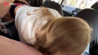 Hot Sex in the Car with a Married Girlfriend-3
