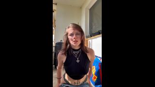 [K2S.CLUB] LeaLuvX - Spontane Masturbation auf dem Balkon - Wurde ich beobachtet - FullHD 1080P-2