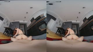 Lili Charmelle VR Experience: Slaved to Love UltraHD 8K-6