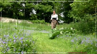 adult xxx video 8 Dominatrix Annabelle – Picnic Pleasures in the Paddock! on pov defib fetish-2