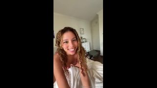 Camila Elle V Day BG Sextape Onlyfans (Amateur porn)-1