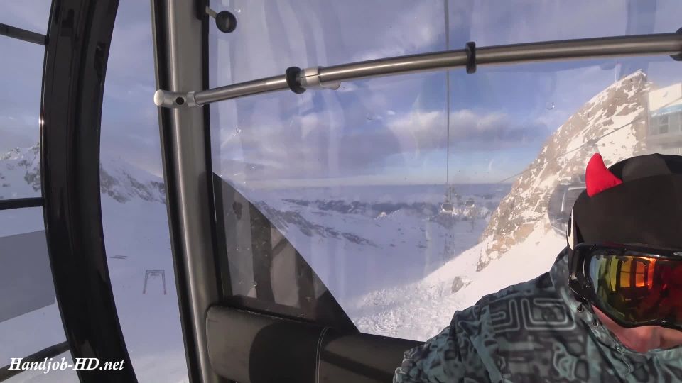 Online Tube Public blowjob in the ski lift - handjob and footjob