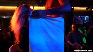 Party Hardcore Gone Crazy Vol. 38 Part 5 - Cam 2[-5