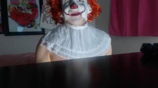 M@nyV1ds - Kosplay_Keri - Pennywise the dancing clown pegged live-2