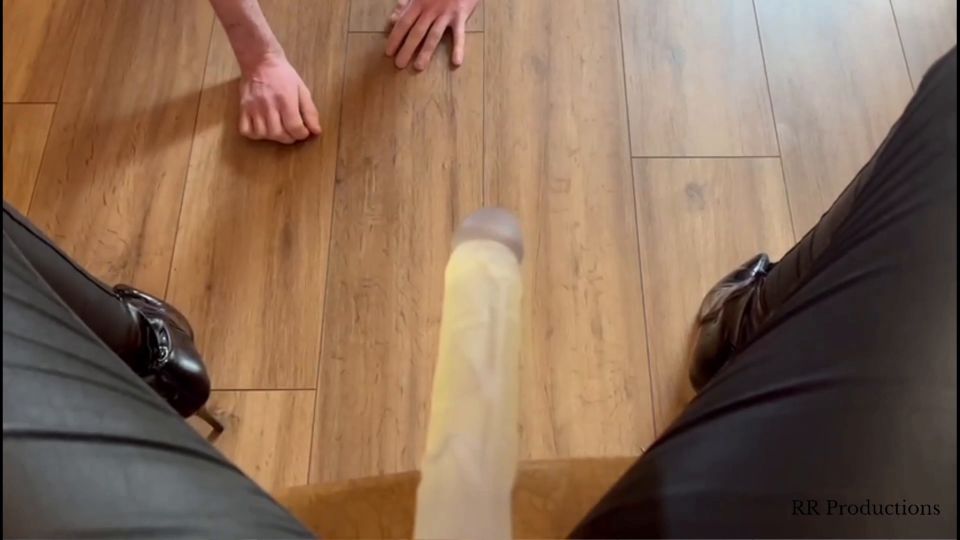 Lifting and Pegging Her Bitch.