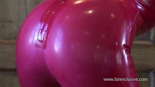 {natasha - Red Latex Catsuit (mp4, , 99.27 Mb)|natasha - Re-2