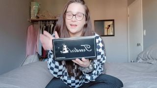 M@nyV1ds - CaityFoxx - Thrusting Dildo Review - Treediride-0