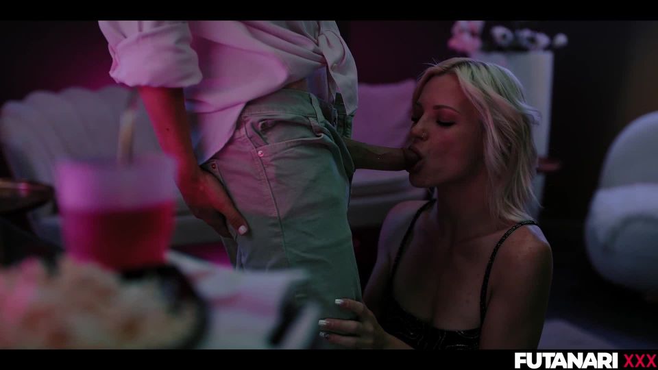  teen  teen Ellie Luna, Zazie Skymm - The Peripheral - Teen  