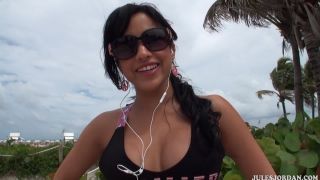 JulesJordan dangerous curves scene1 1080 (mp4)-1