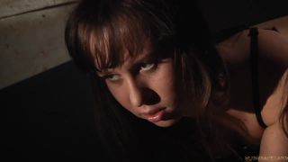 7244 Grace Noel - Narrow Edge-3