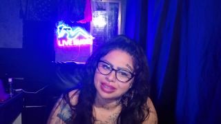 amateur porn Missdxxx OnlyFans amateur porn video teases with her solo scene Miss_dxxx-1