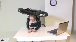 Latex Topmodel - Secretary in latex Quick View Porn - New...-7