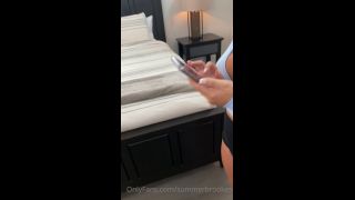 Summer Brookes Wants To Bounce Her Boobs Onlyfans (Amateur porn)-1