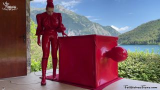 FetiliciousFans SiteRipPt 2The Red Vacuum Cube-1