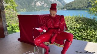 FetiliciousFans SiteRipPt 2The Red Vacuum Cube-6