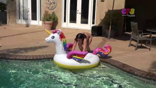 Custom Fetish - LaLa Struggles w inflatable Pool Sinks - Manyvids  Father    Father-1