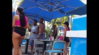 Candid Voyeur 1606-6