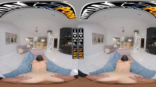 Virtual Porn.com/Bang Bros.com - Daisy White: Work Day Quickie-9