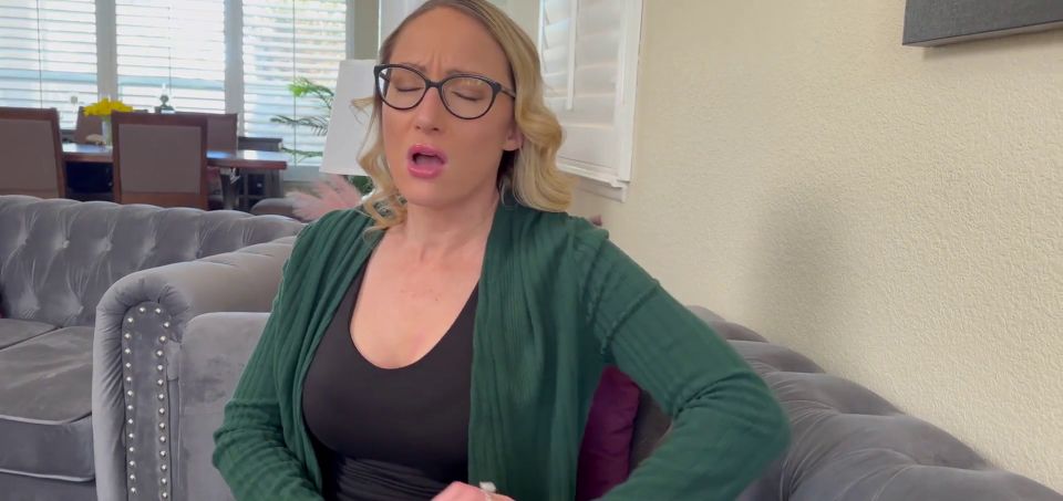 Stepmom Motivation: Crystal Clark & Rion King's Passion Play