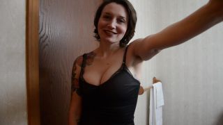 Pt 2Bettie Bondage - New Years Kiss With Mom - 1080p-1