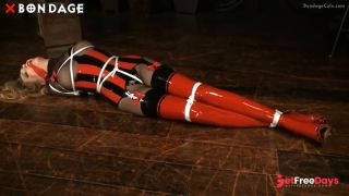 [XBondage.Porn] Bondagecafe - Tightly Hogtied In Latex Sara Liz-4