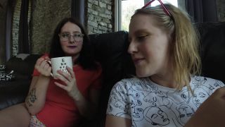 ELLY_S_BIRTHDAY_-_Thomas_Muse_-_EP11-6
