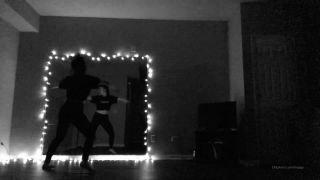 Lucy - loopyy () Loopyy - taking another break from our regularly scheduled program to show yall this dance video 20-03-2020-0