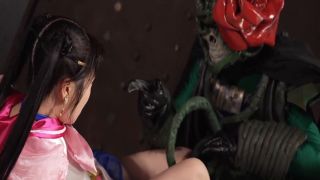 [SuperMisses.com] SPSE-14 Pretty Warrior Claudia Right Swallowing the Giant-001-3