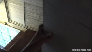 HorrorPorn The girl from the well (mp4)-4