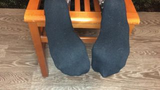 Kelly_feet my new beautiful black socks foot(porn)-9