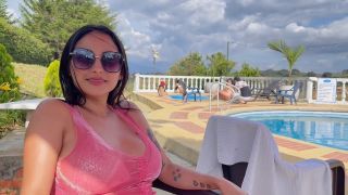 Sexo Apasionado De Una Pareja Amateur Teen Por un Lago Verano Al Aire Libre.-2