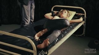 Dragged to the bed Quick View Porn - New Sex Videos Online-3