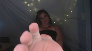 M@nyV1ds - GoddessLisa_Lux - Perfect Large Goddess Feet-3