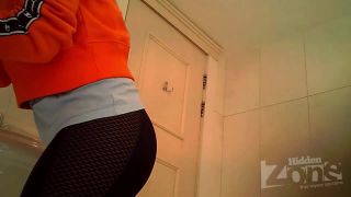 clip 19 Voyeur – hz Wc3179A on voyeur -4