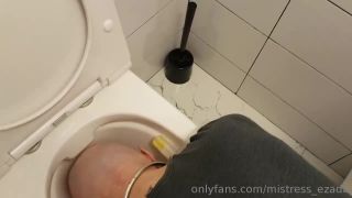 Mistress Ezada Sinn Pt 1 OF 2019-01-17-Every morning sit must tidy up My bedroom and clean My bathr-k68prUj-7