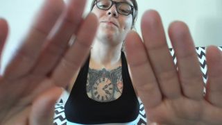 online adult clip 37 facesitting fetish SWEATY GIRLFRIEND HAIRY PIT, findom on masturbation porn-4