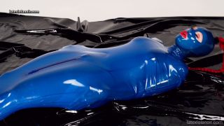 LatexLolaNoir - Trapped Teased.-3