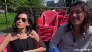 Elise, 44ans, prof de francais a Sevres 2018-2