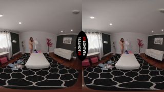 18 Yr Old Big Tits Teen Seduces You In The Office - Gear VR-0