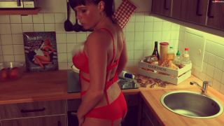 JuleSommer – Beim Plaetzchen backen versaut erwischt - german clips - hardcore porn amateurs porn gif-0